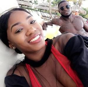 Meet your Posher, Clara